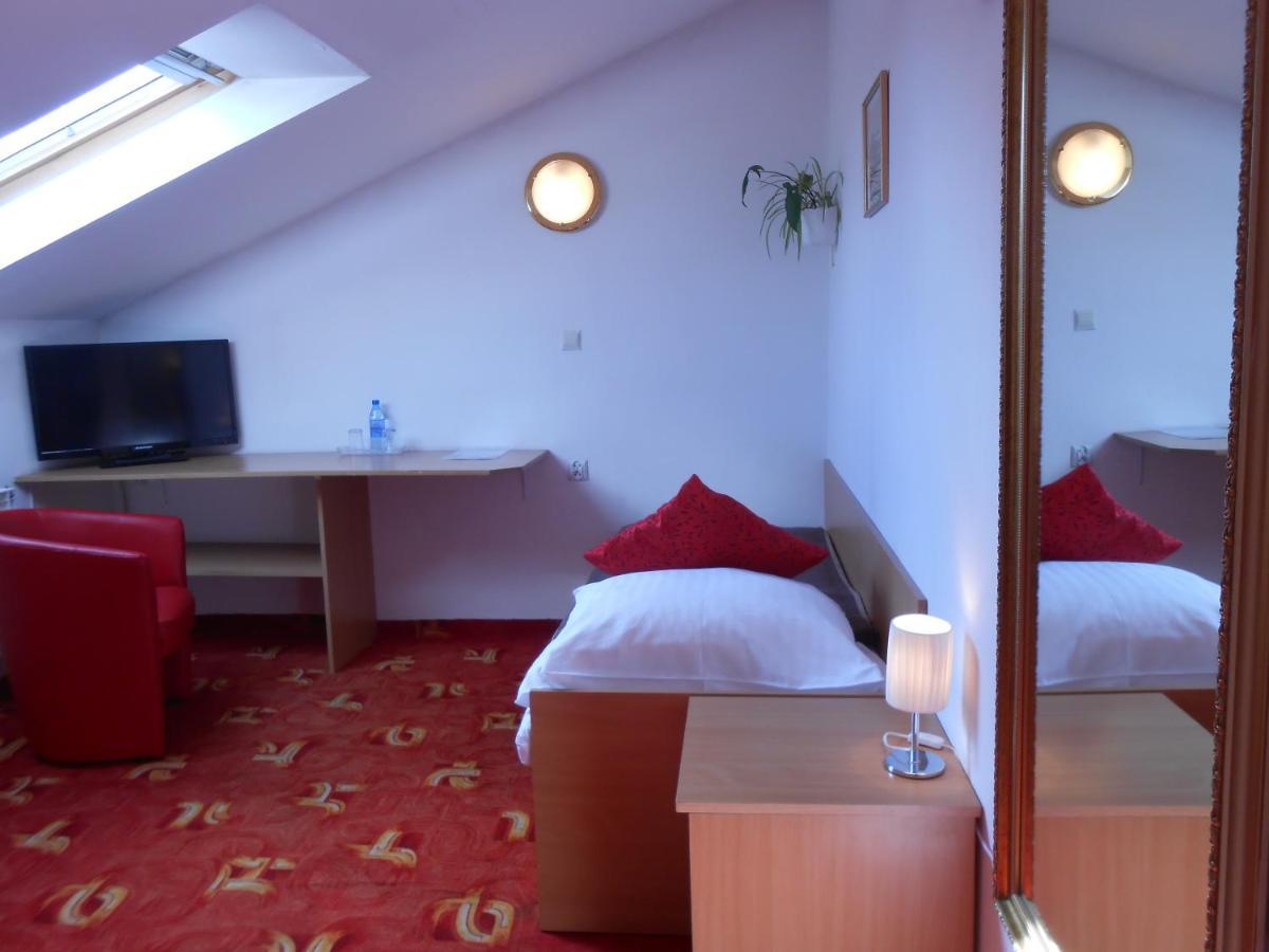 Hotel As ビャワ・ボドラスカ 部屋 写真